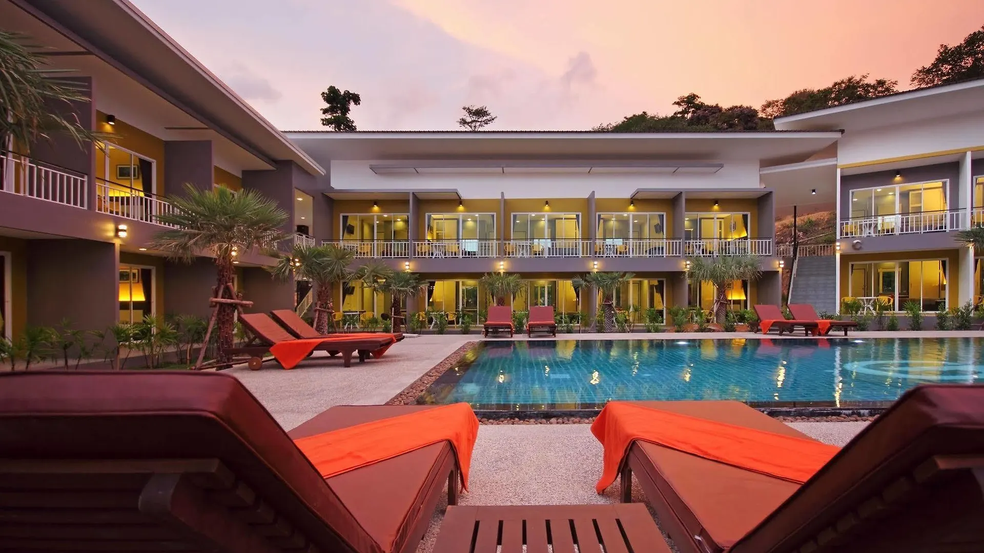 *** אתר נופש Gypsy Sea View Resort- Phi Phi Island תאילנד