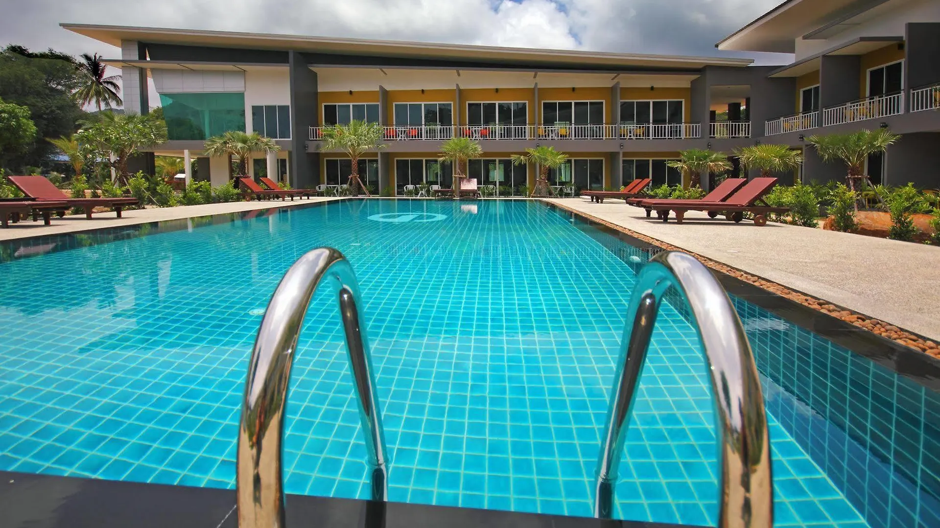 Gypsy Sea View Resort- Phi Phi Island 3*, קו פי פי תאילנד