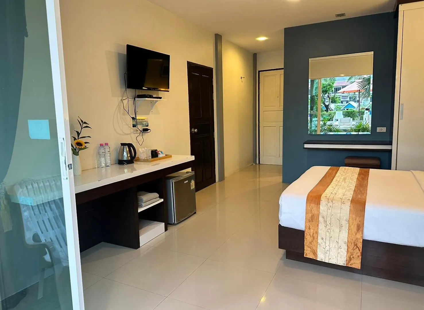Gypsy Sea View Resort- Phi Phi Island Resort Phi Phi Adaları