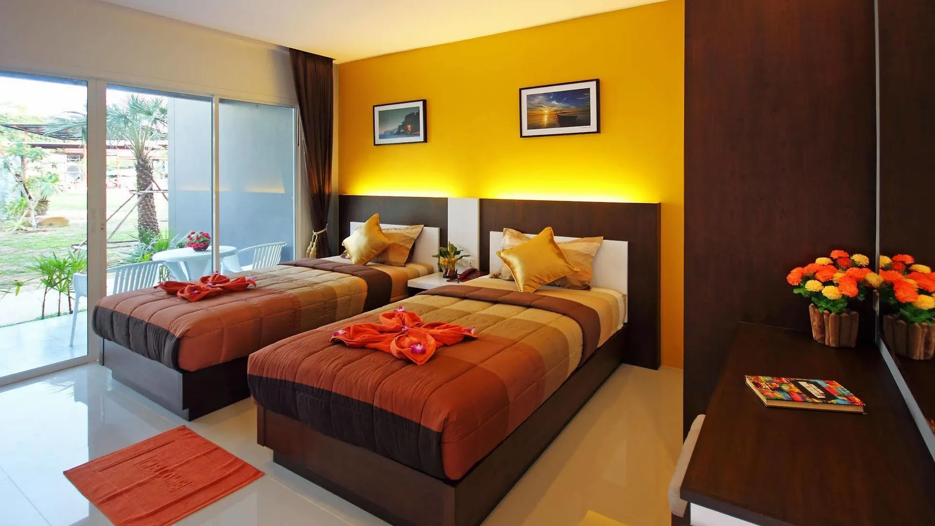 Gypsy Sea View Resort- Phi Phi Island