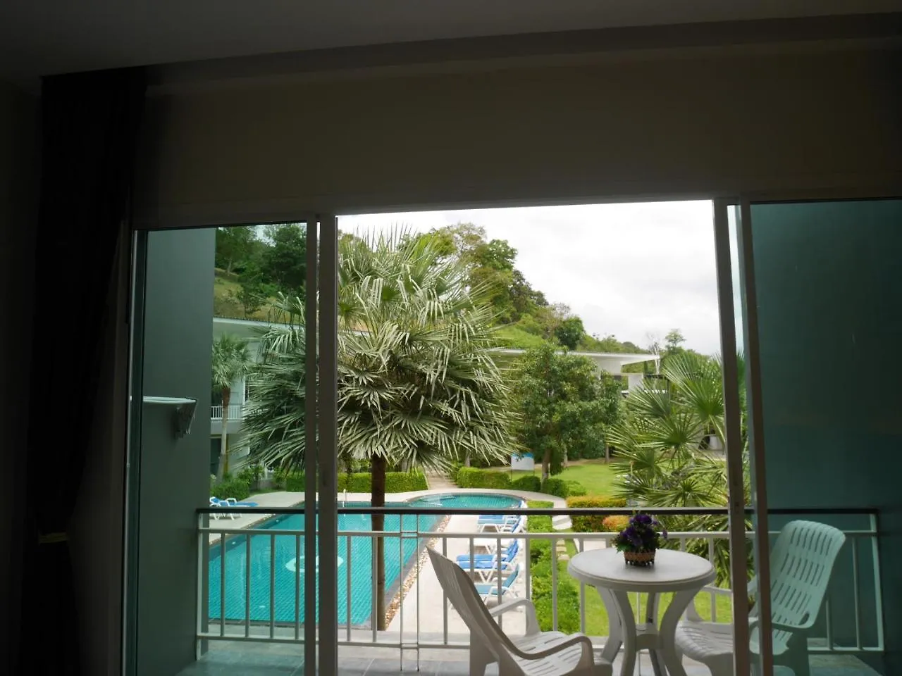 Gypsy Sea View Resort- Phi Phi Island