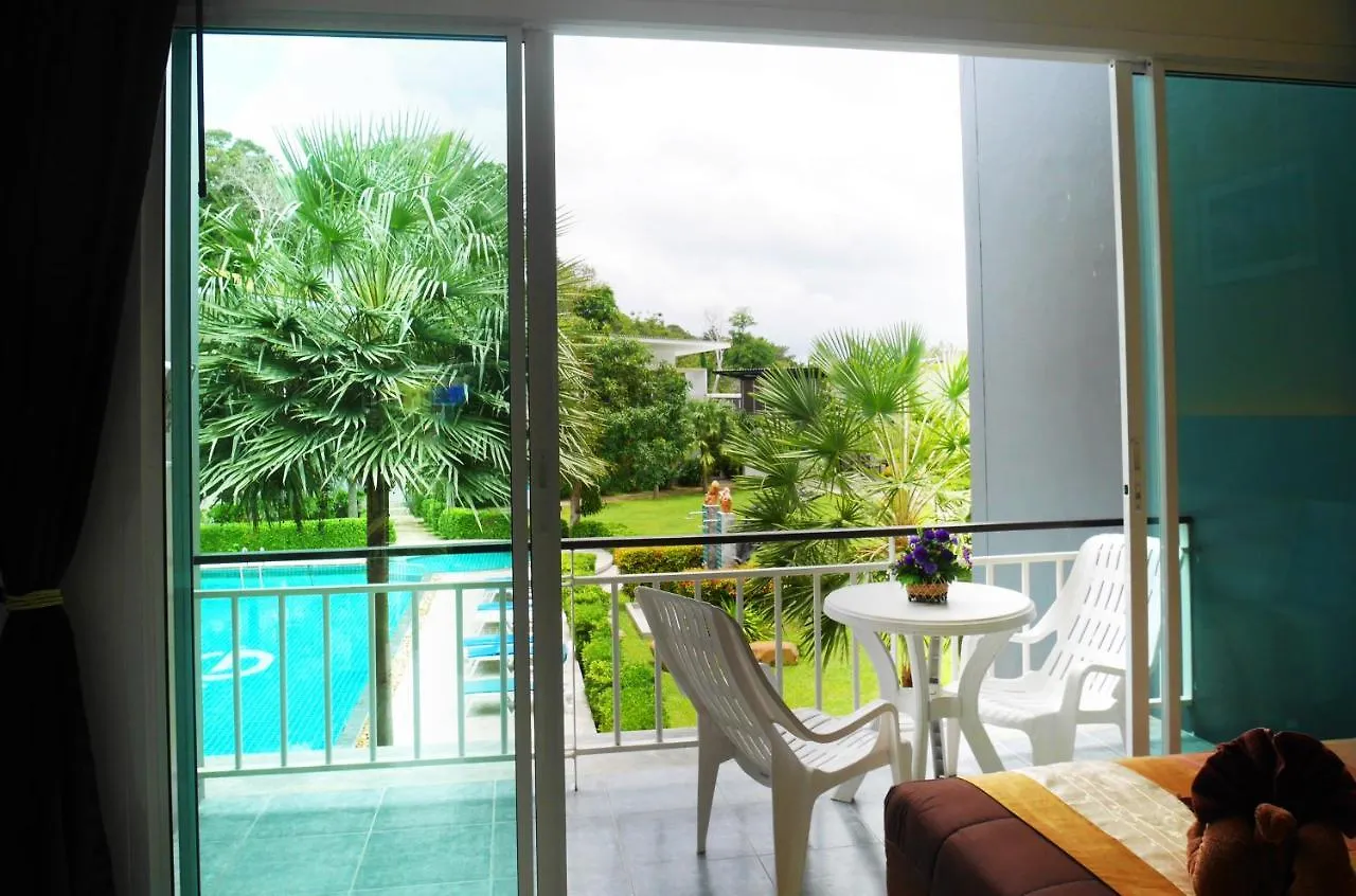 Gypsy Sea View Resort- Phi Phi Island